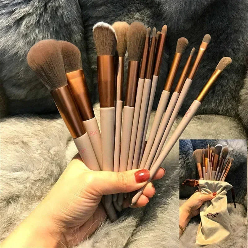 Juego de brochas de maquillaje